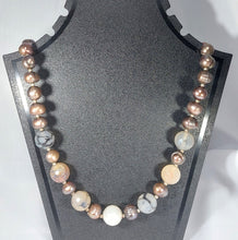 Load image into Gallery viewer, NECKLACE GENUINE PEARLS IN IRIDESCENT BEIGE+7 SEMI-PRECIOUS OPSIDIAN STONES
