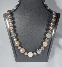 Load image into Gallery viewer, NECKLACE GENUINE PEARLS IN IRIDESCENT BEIGE+7 SEMI-PRECIOUS OPSIDIAN STONES
