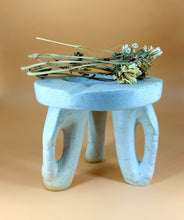 Load image into Gallery viewer, GENUINE HOWLITE ASHTRAY WITH ELEPHANT TRUNK TRIPOD - HANDCARVING - FROM AFRICA.
