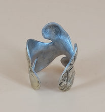 Load image into Gallery viewer, SILVER 925⁰ RING HANDMADE OAK-TREE LEAF DESIGN
