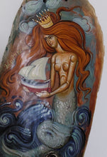 Load image into Gallery viewer, &quot;MERMAID WITH LITTLE BOAT&quot; PAINTING ON SEA-SHELL
