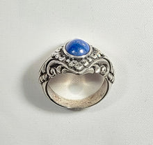 Load image into Gallery viewer, SILVER RING LAPIS-LAZULI
